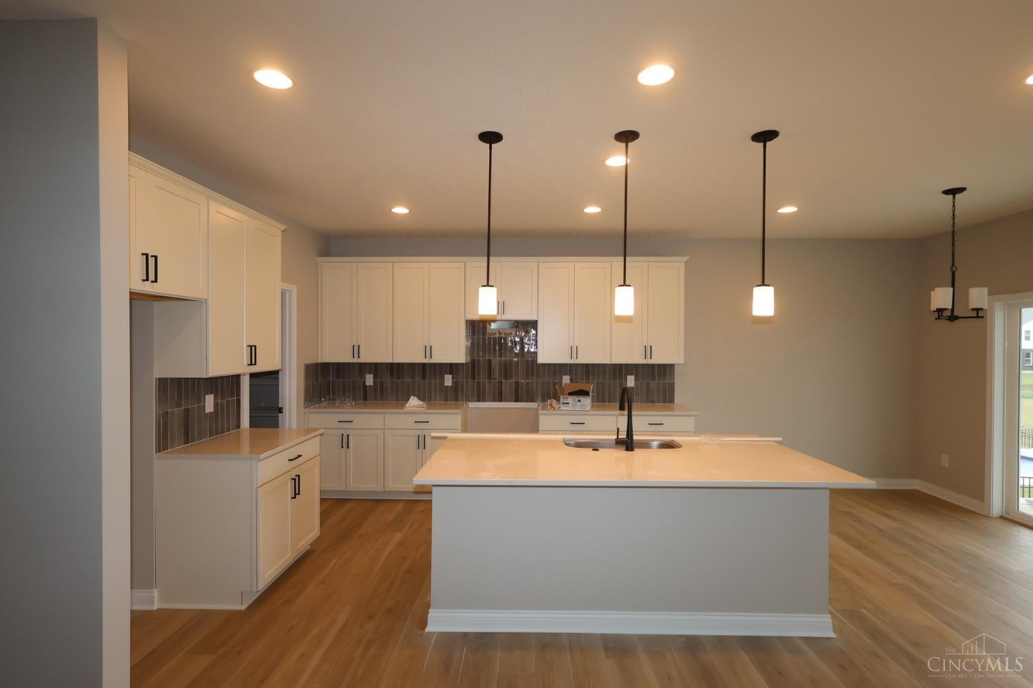 5610 White Pine Lane 9738