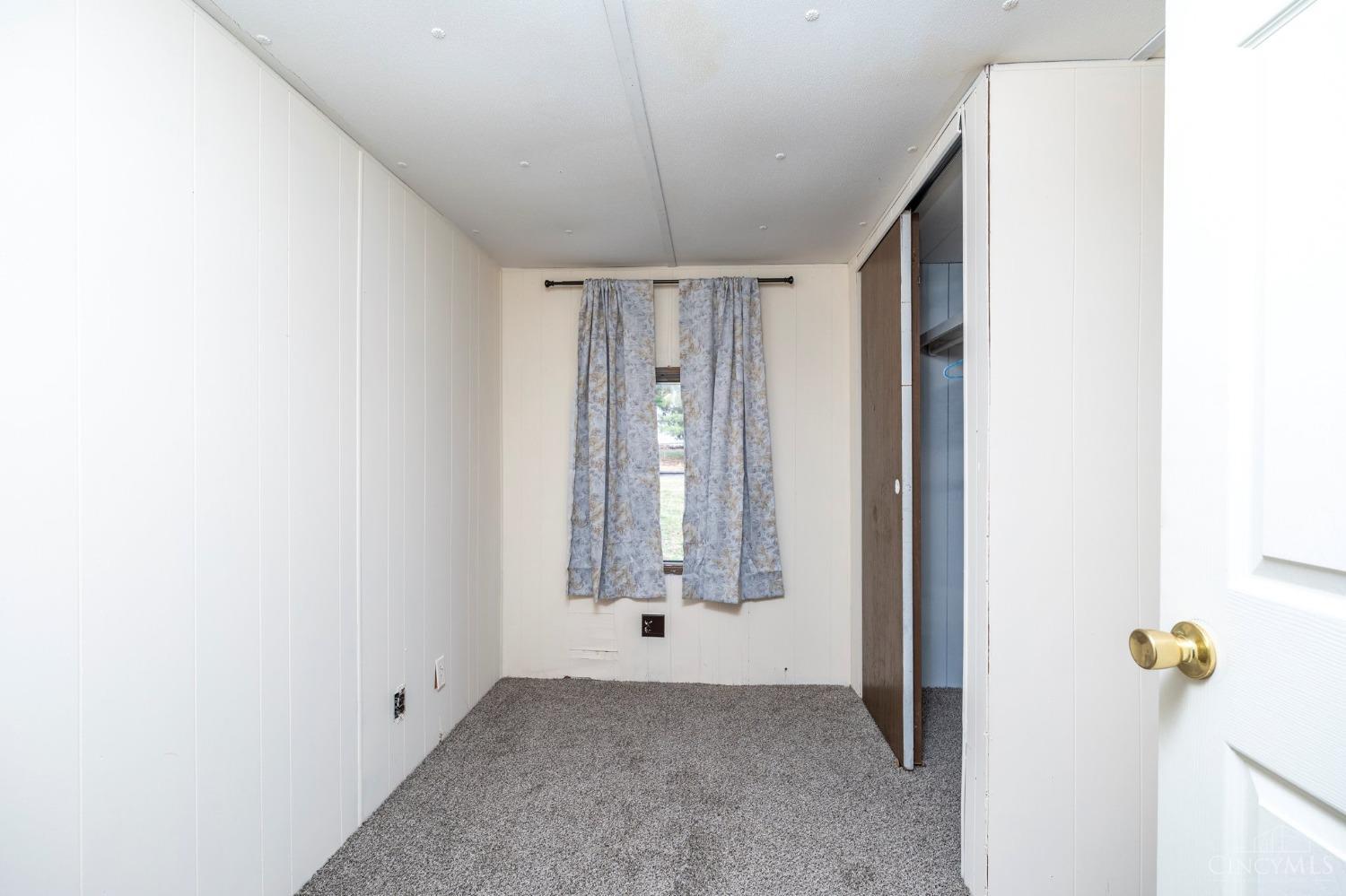 6611 Wizard Of Oz Way, Paint Twp, Ohio image 15