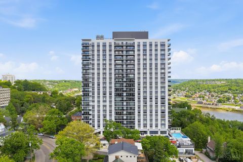 Photo of 2200 Victory Parkway #1504, Cincinnati, OH 45206 (MLS # 1877656)