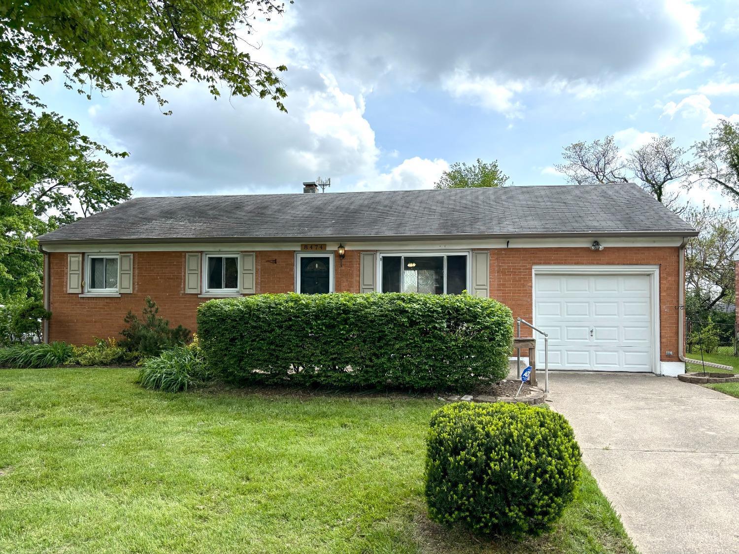 8474 Chesswood Drive, Colerain Twp, Ohio image 1