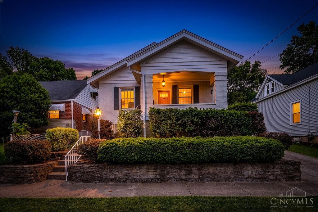 1220 Third Street