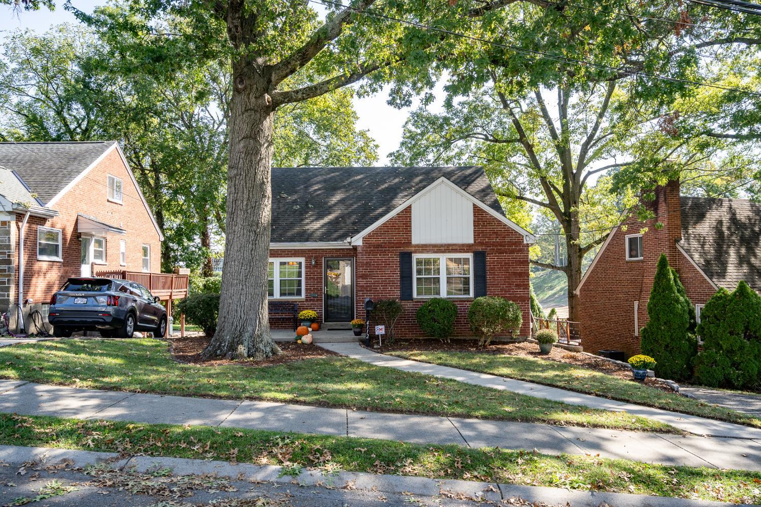 4112 Paxton Woods Drive