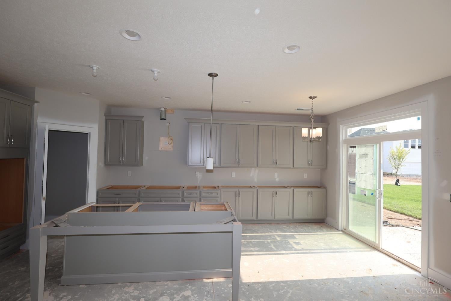7946 Monet Drive 013