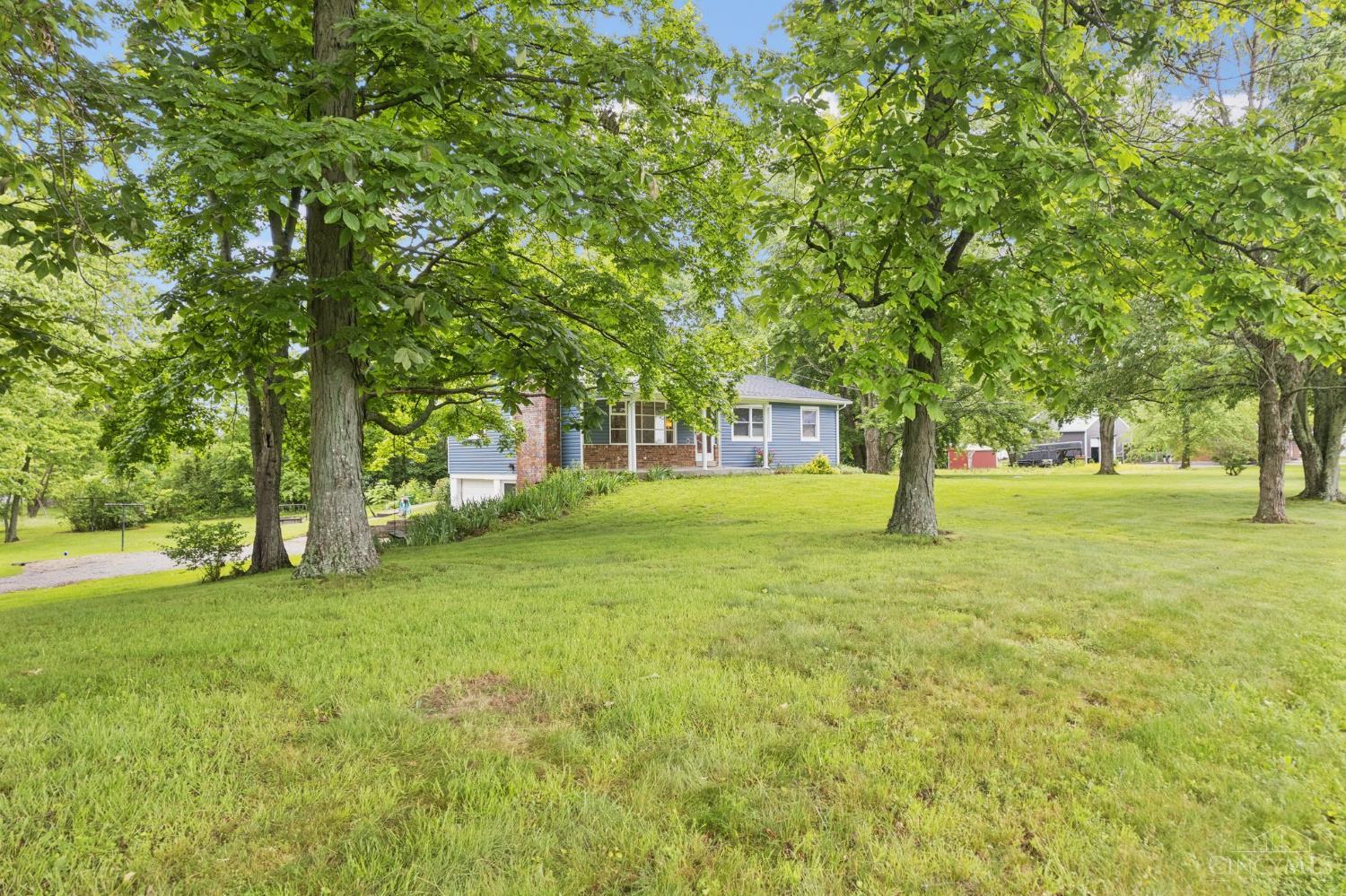 9488 Daugherty Marks Road, Clark Twp, Ohio image 4