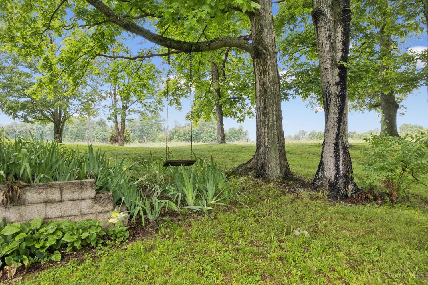 9488 Daugherty Marks Road, Clark Twp, Ohio image 11