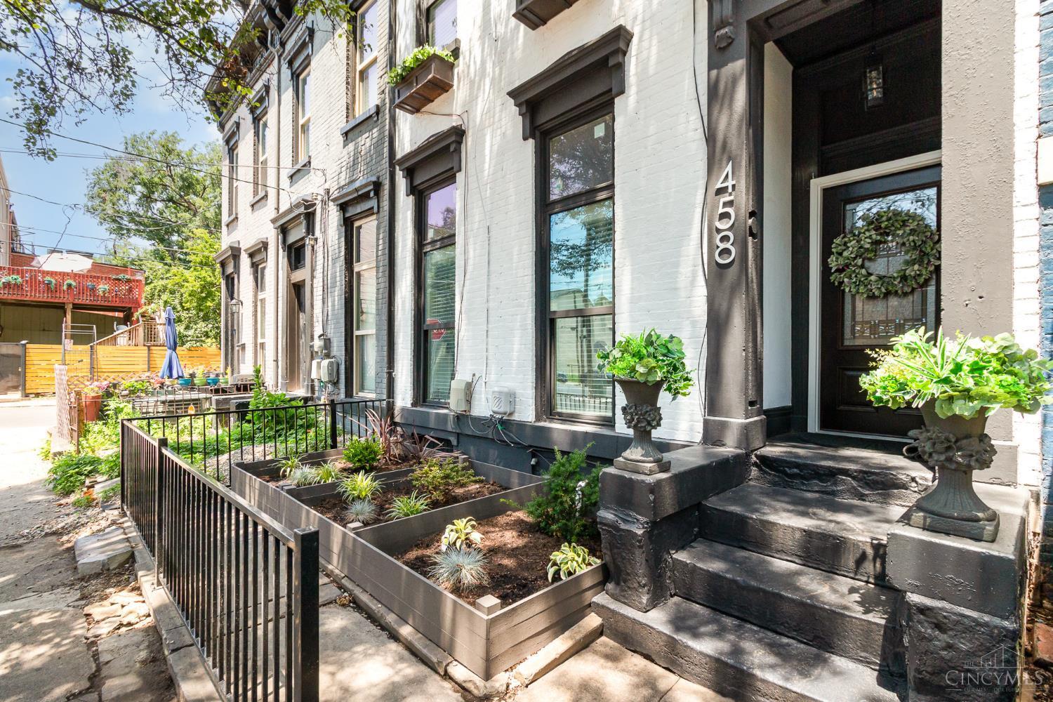 458 Dayton Street