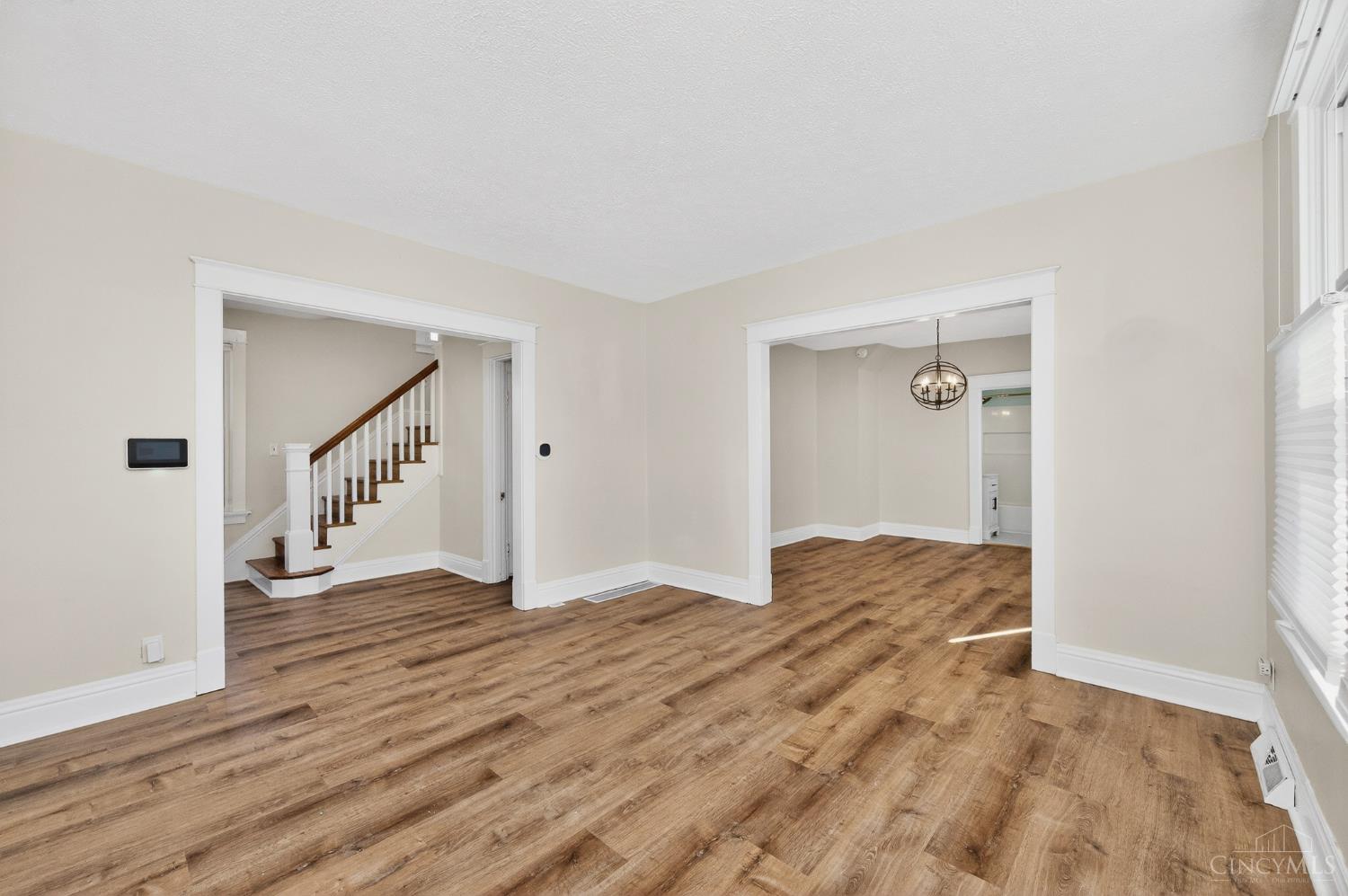 1007 W Loveland Avenue