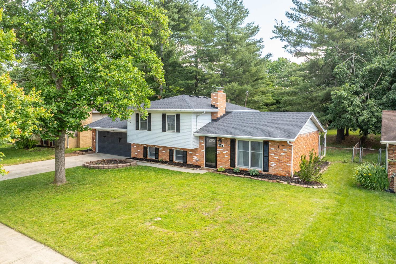5604 Chateau Way, Fairfield, Ohio image 3