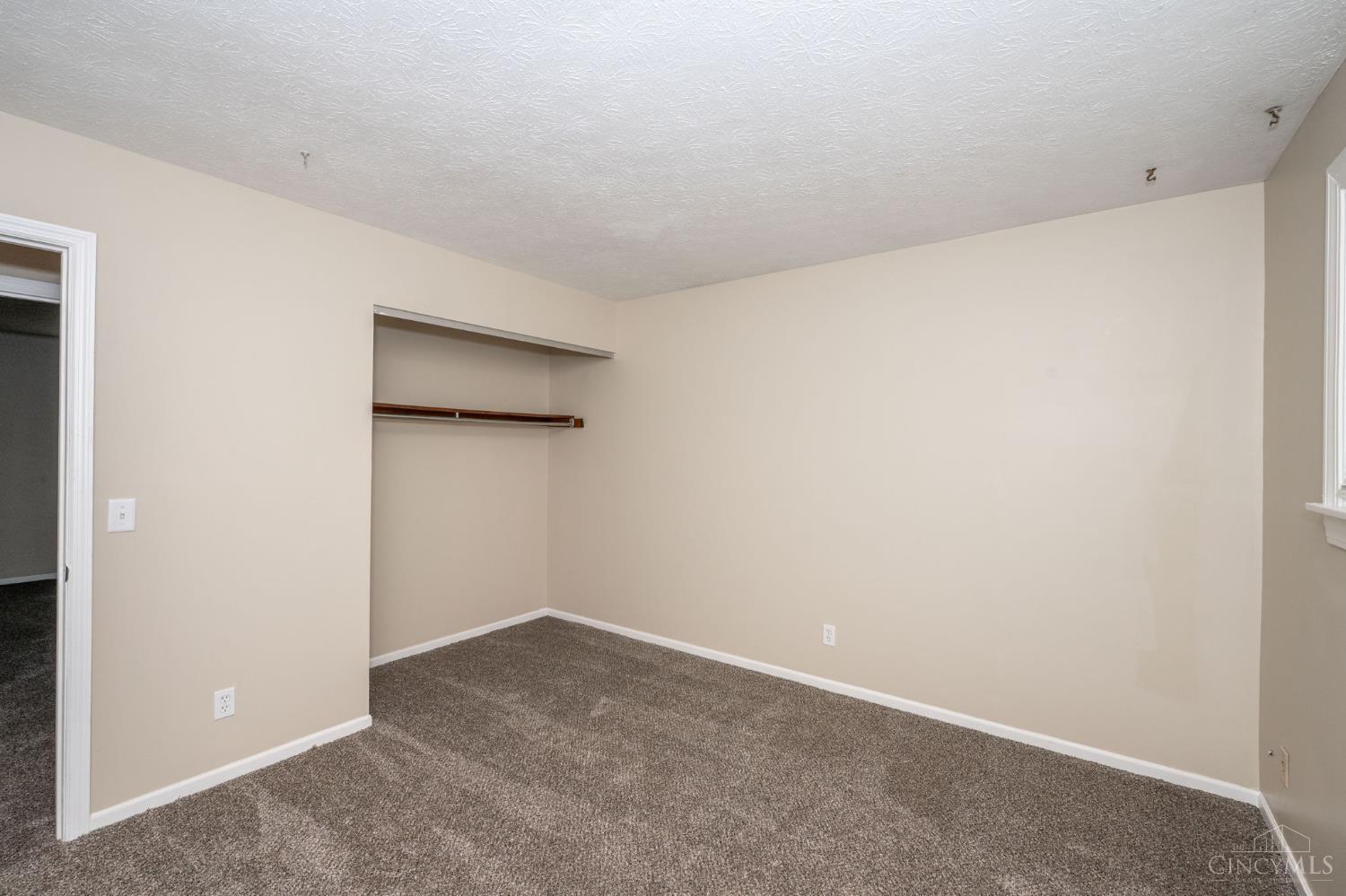 5604 Chateau Way, Fairfield, Ohio image 33