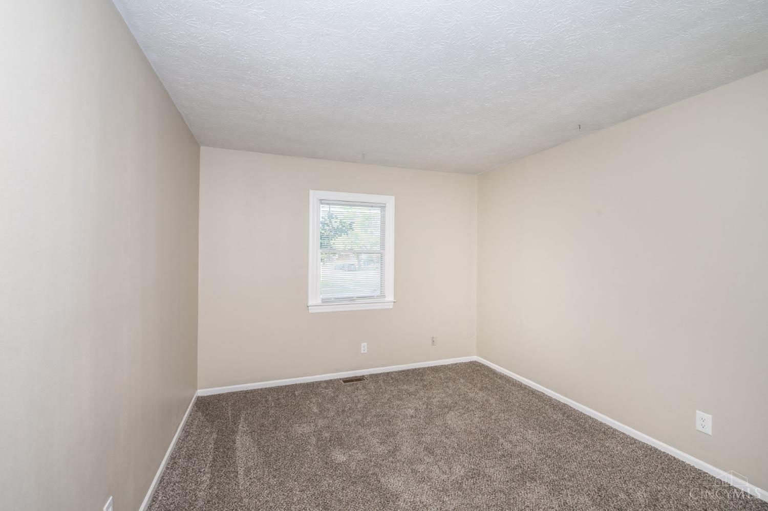 5604 Chateau Way, Fairfield, Ohio image 30
