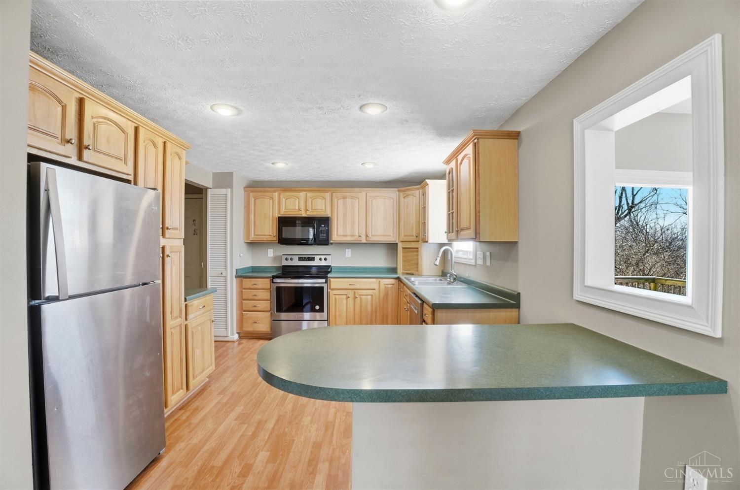 6023 Squirehill Court