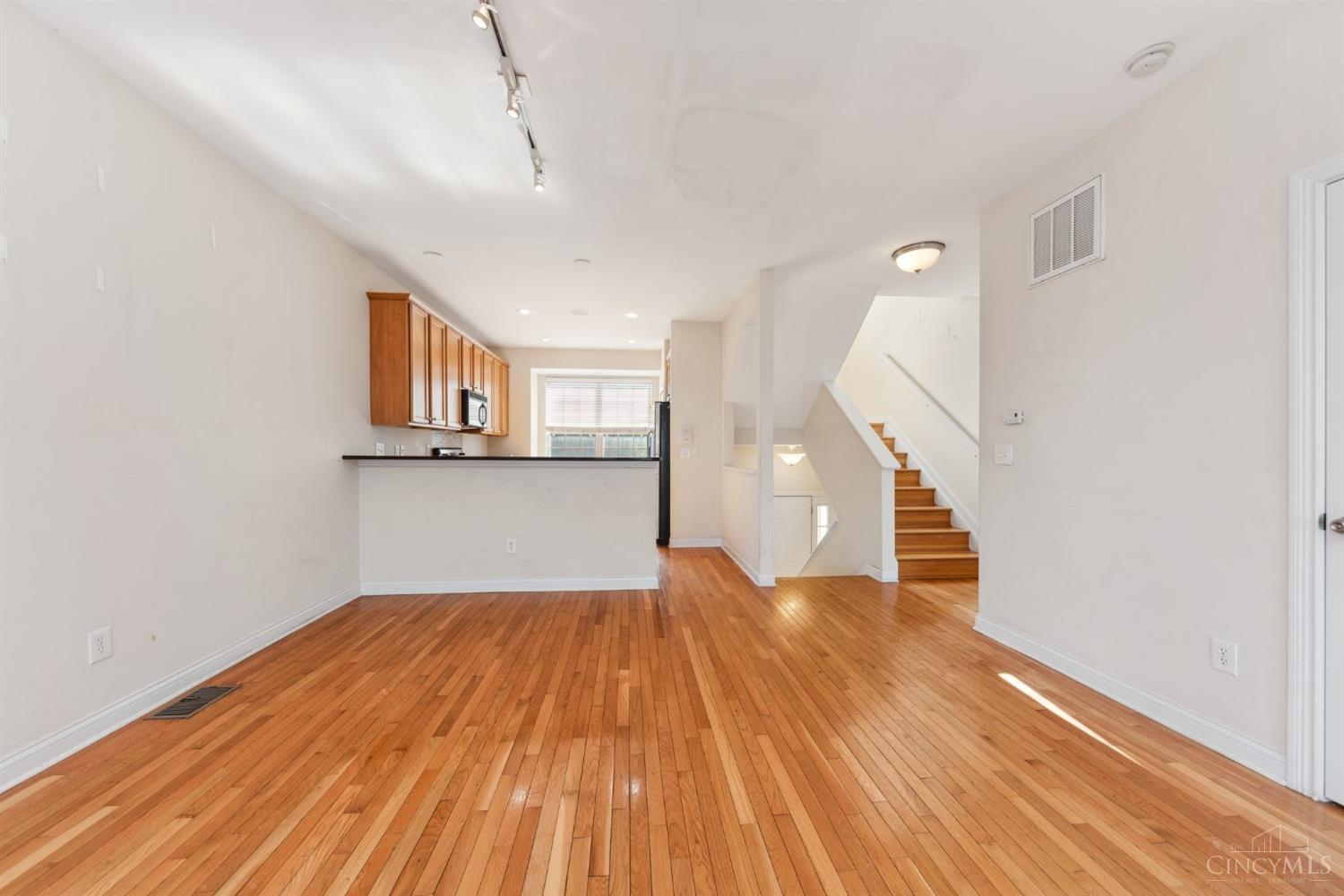5307 Reserve Circle, Cincinnati, Ohio image 12