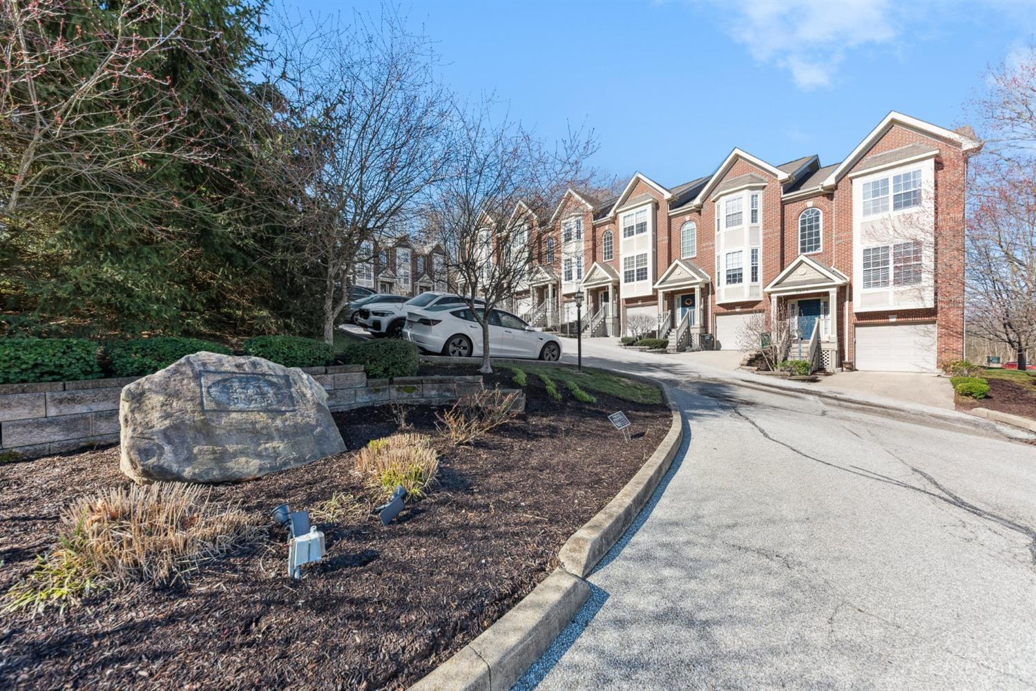 5307 Reserve Circle, Cincinnati, Ohio image 4