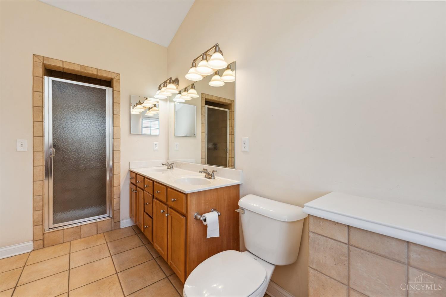 5307 Reserve Circle, Cincinnati, Ohio image 28