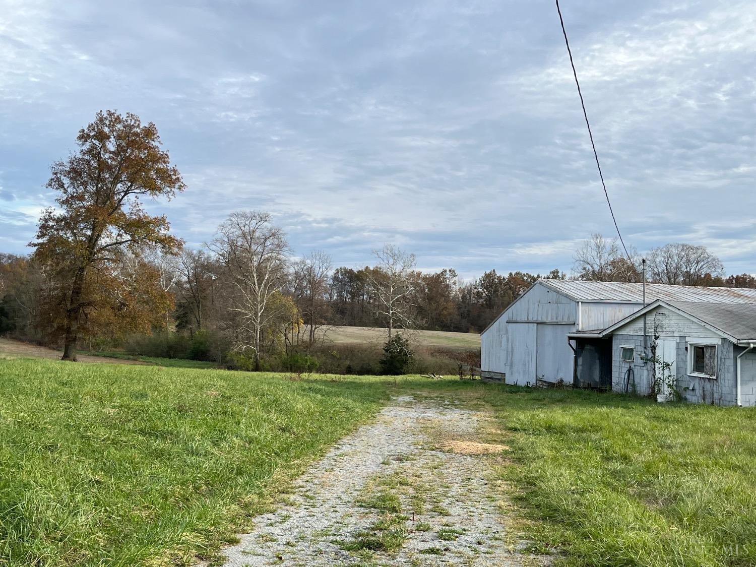 Collins Riley Road, Blanchester, Ohio image 7