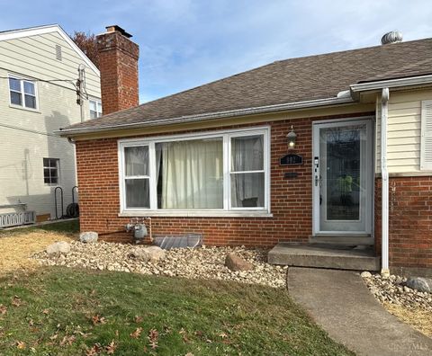 Homes For Sale - 992 Rosetree Lane<br/> Anderson Twp, OH 45230