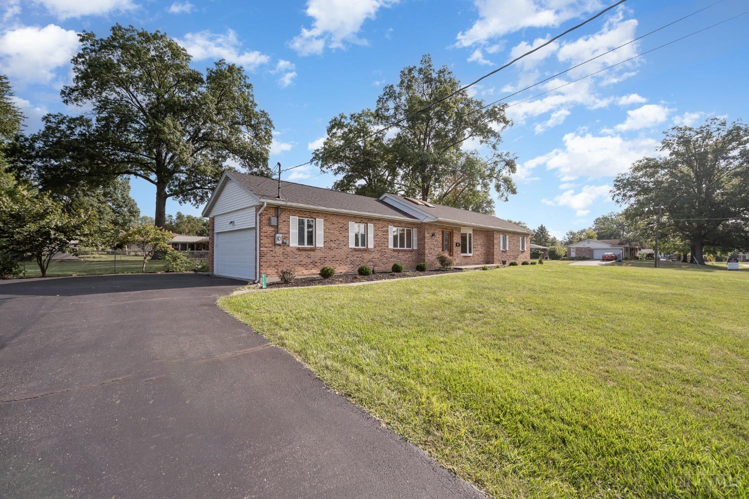 9146 Fidelis Drive, Blue Ash, Ohio image 30