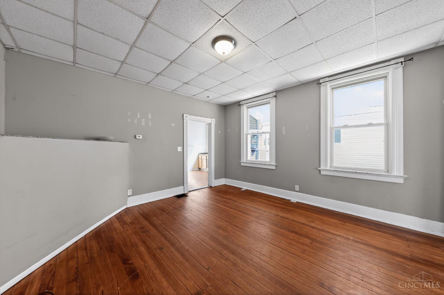 206 W Sixty Ninth Street