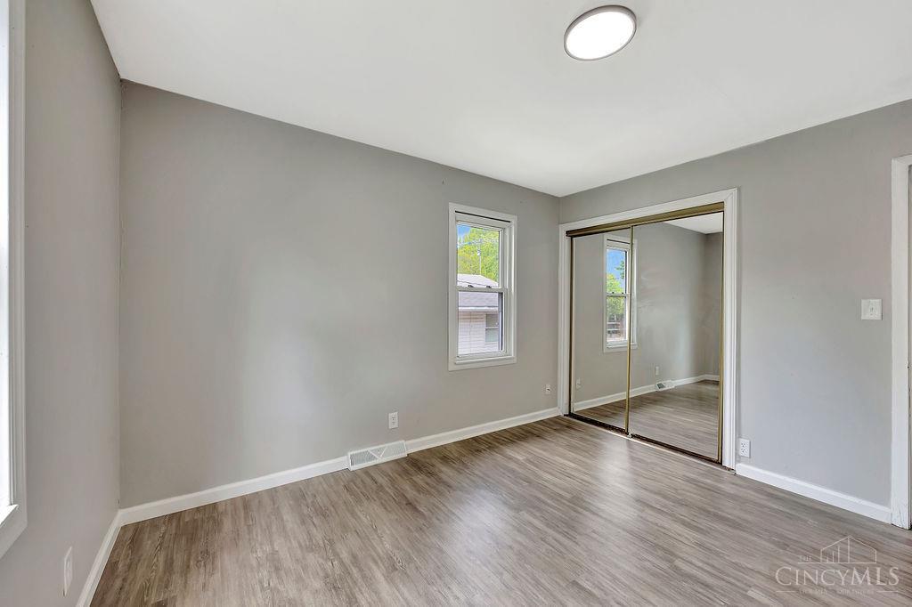 2146 Fairfax Avenue, Fairfield Twp, Ohio image 17