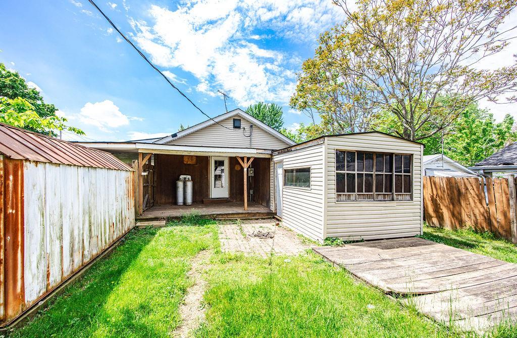 2146 Fairfax Avenue, Fairfield Twp, Ohio image 26