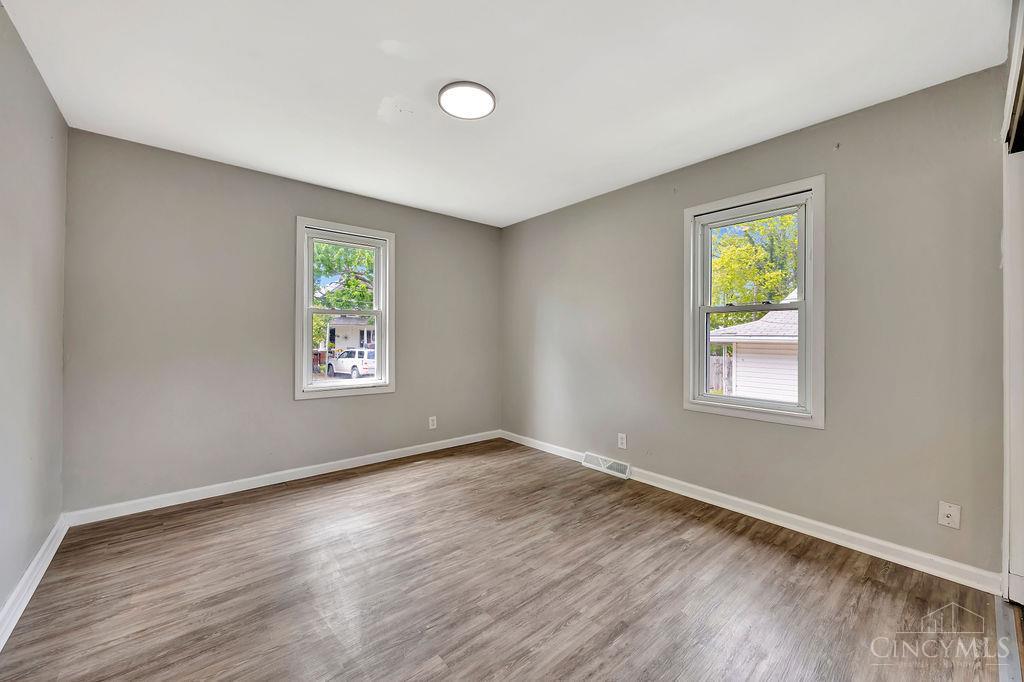 2146 Fairfax Avenue, Fairfield Twp, Ohio image 16