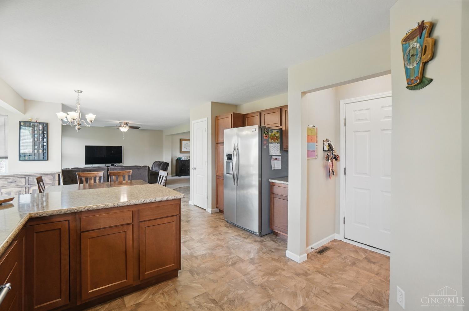 31 Ethel Drive, Monroe, Ohio image 11