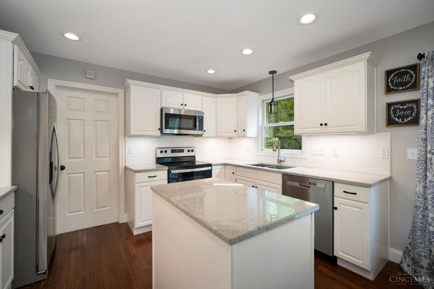 235 Hunter Woods Drive, Oxford, Ohio image 12