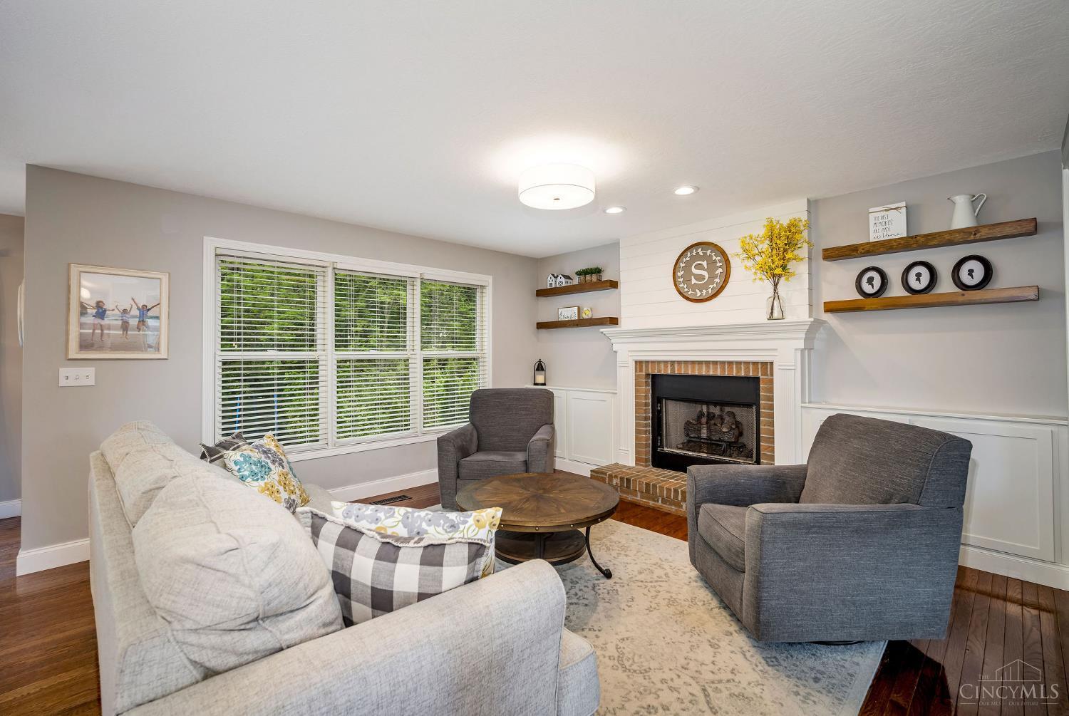 235 Hunter Woods Drive, Oxford, Ohio image 2
