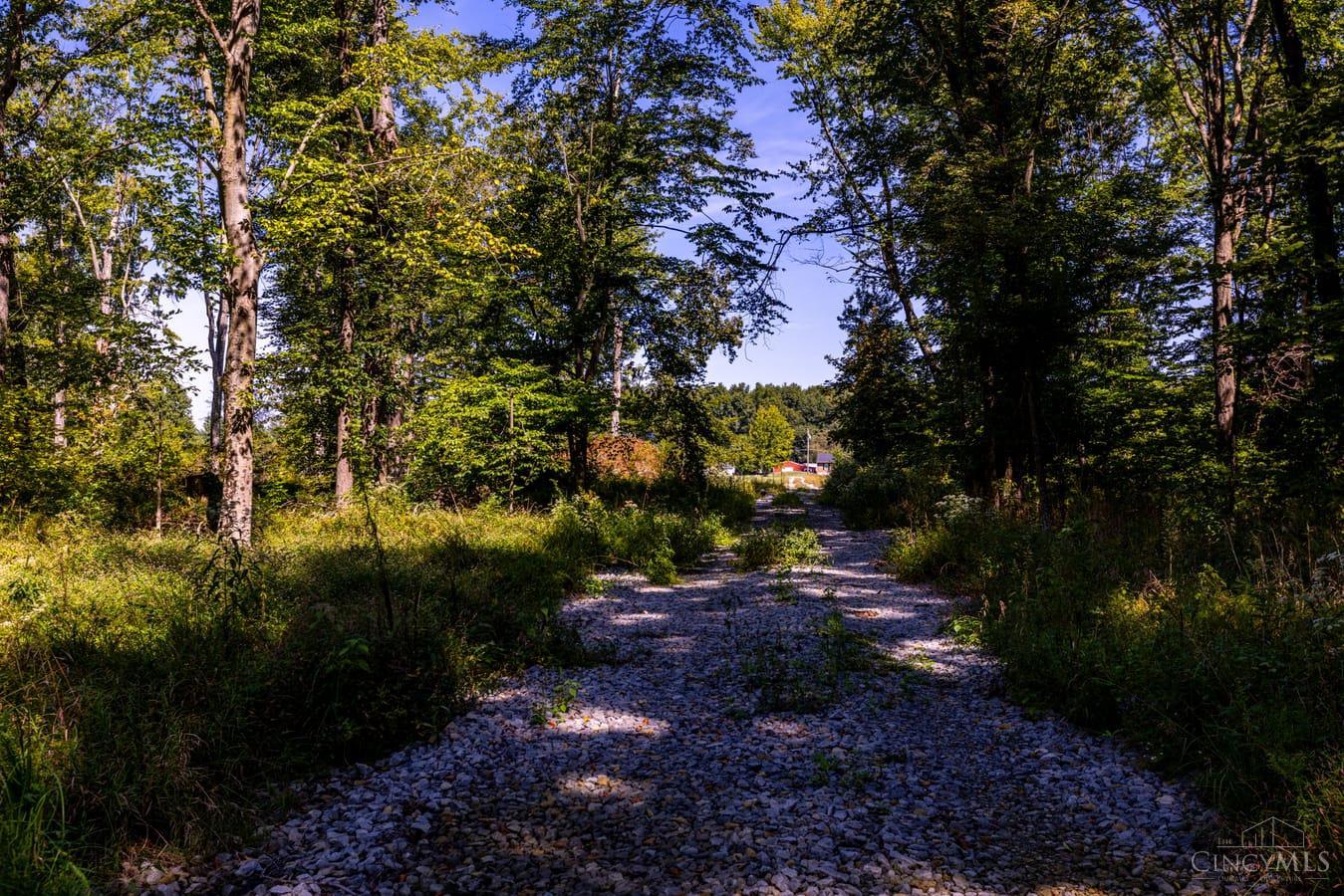 2587 Moler Road