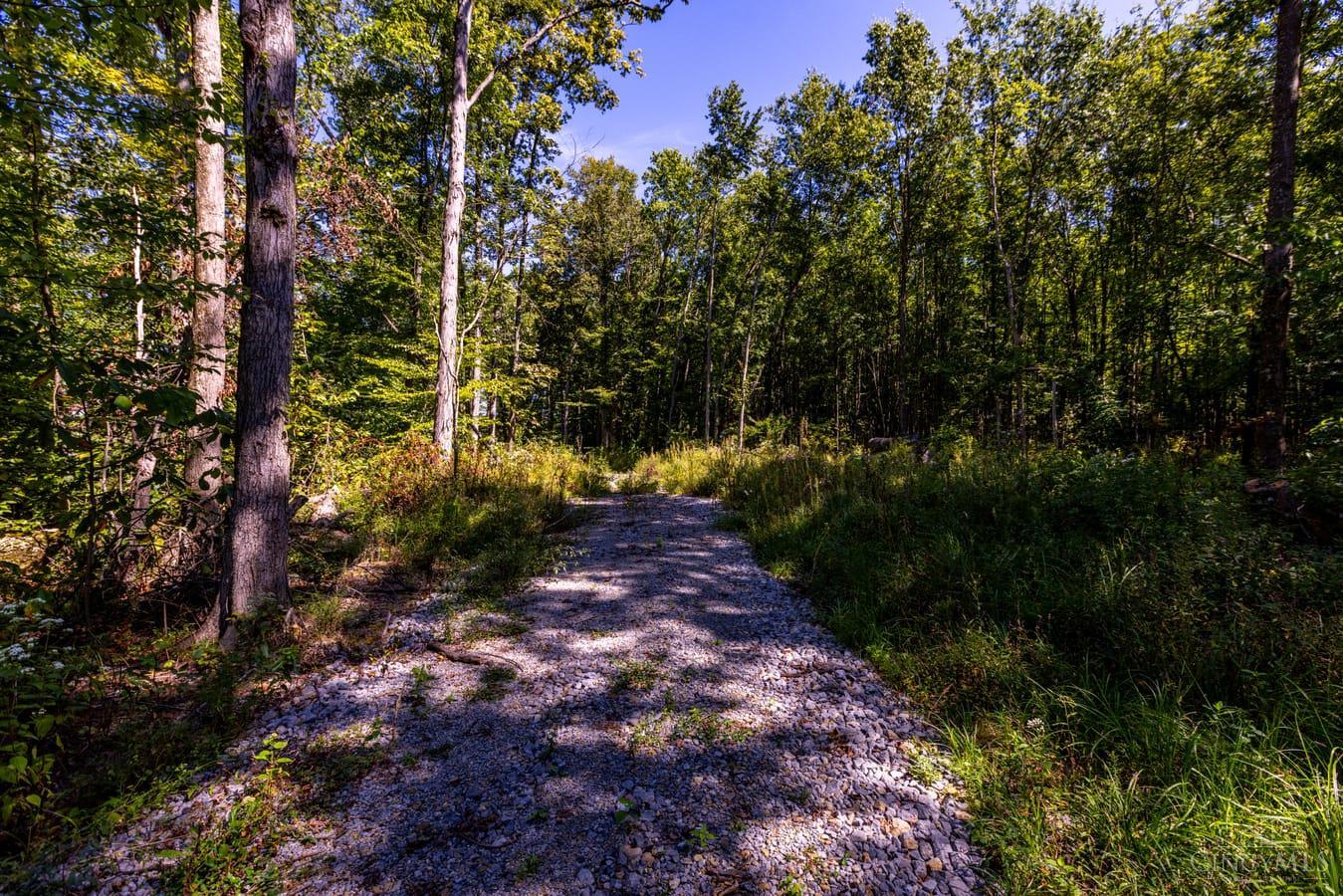 2587 Moler Road