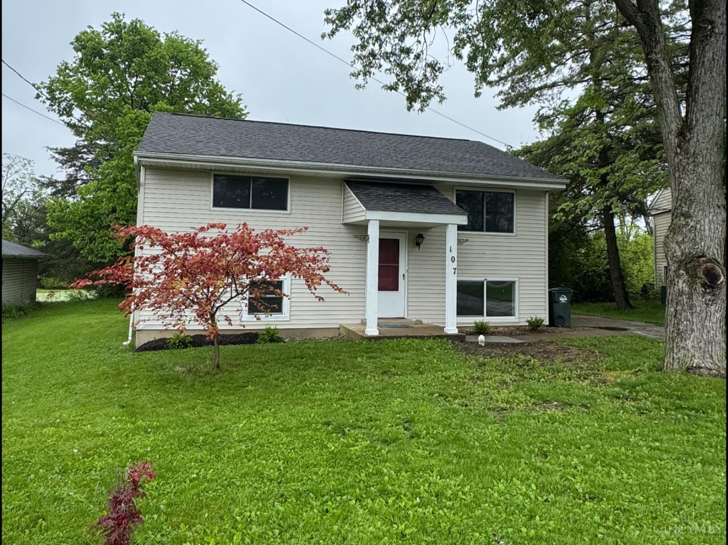 107 Melanee Drive, Oxford, Ohio image 1