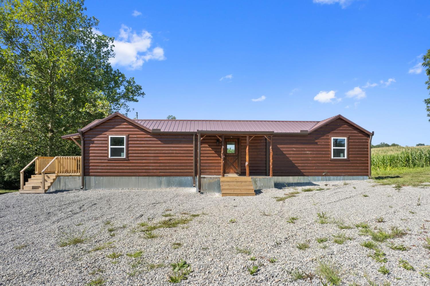 573 Hackleshin Road