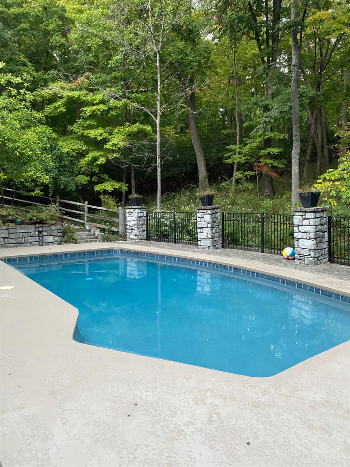 9342 Bluewing Terrace, Blue Ash, Ohio image 48