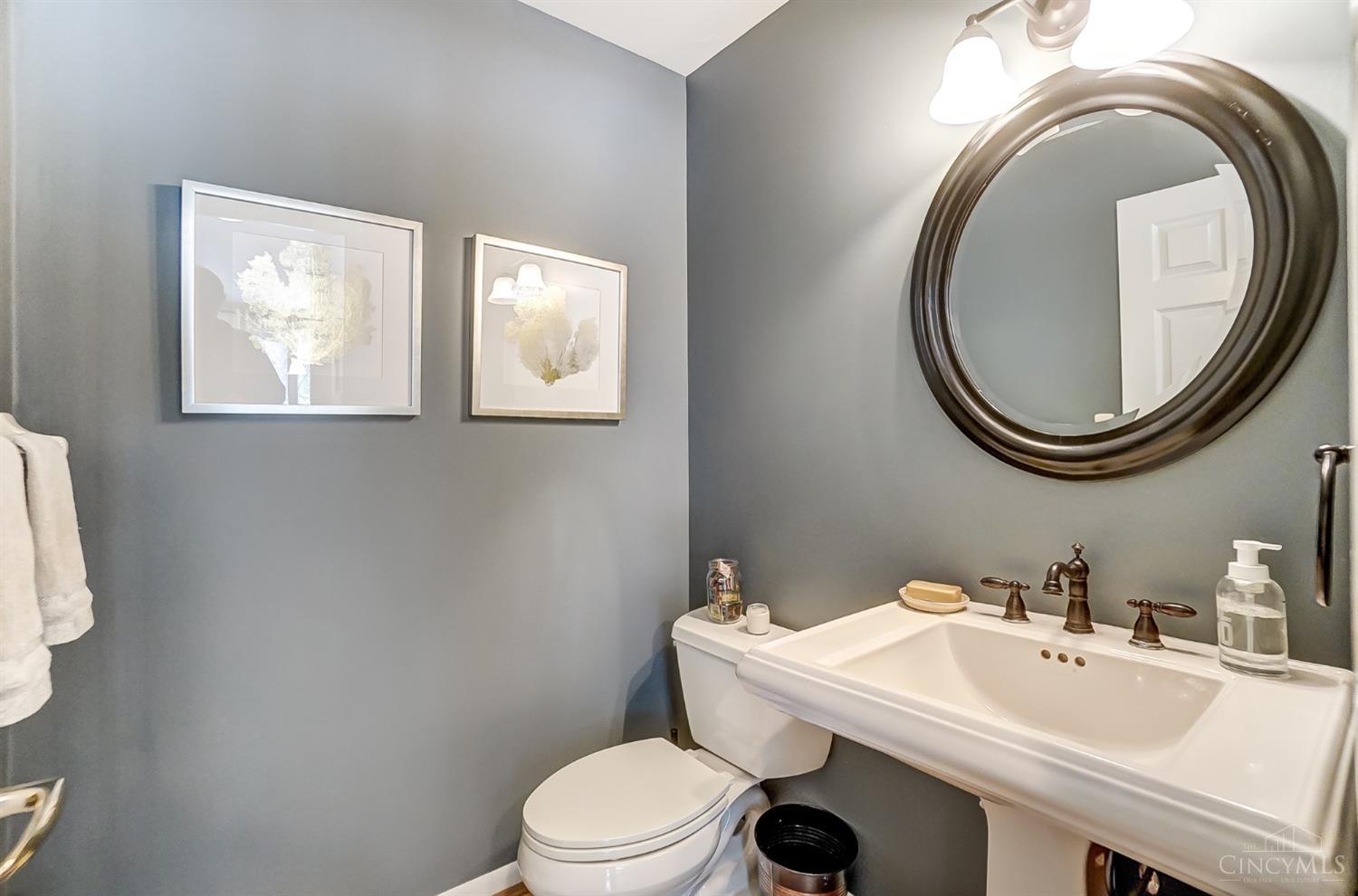9342 Bluewing Terrace, Blue Ash, Ohio image 19