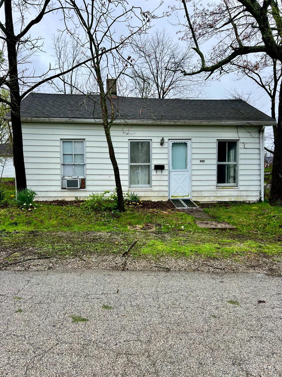 202 E Second Street, Georgetown, Ohio image 2