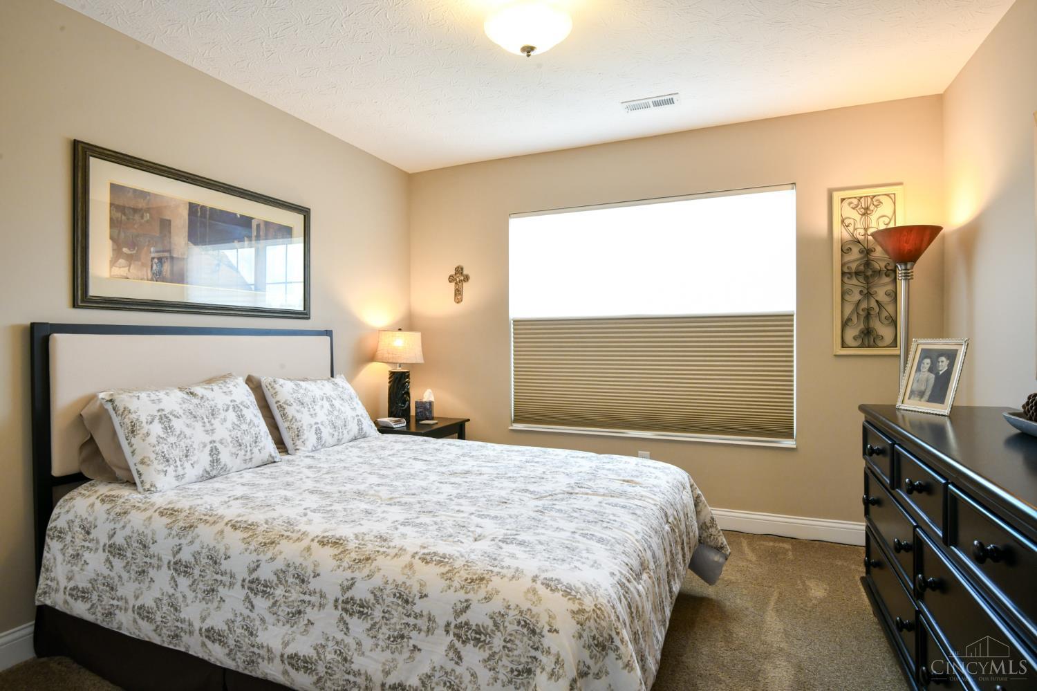 Washington Twp, Ohio 45458, United States, 4 Bedrooms Bedrooms, ,3 BathroomsBathrooms,Residential,Active,158135