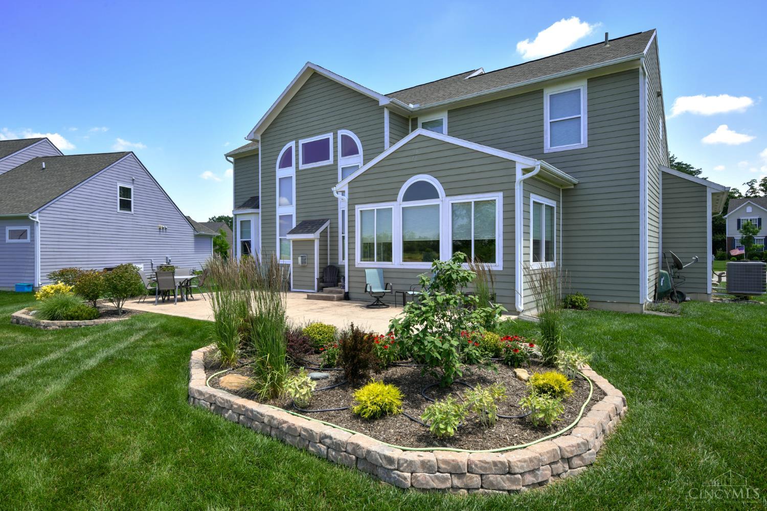 Washington Twp, Ohio 45458, United States, 4 Bedrooms Bedrooms, ,3 BathroomsBathrooms,Residential,Active,158135