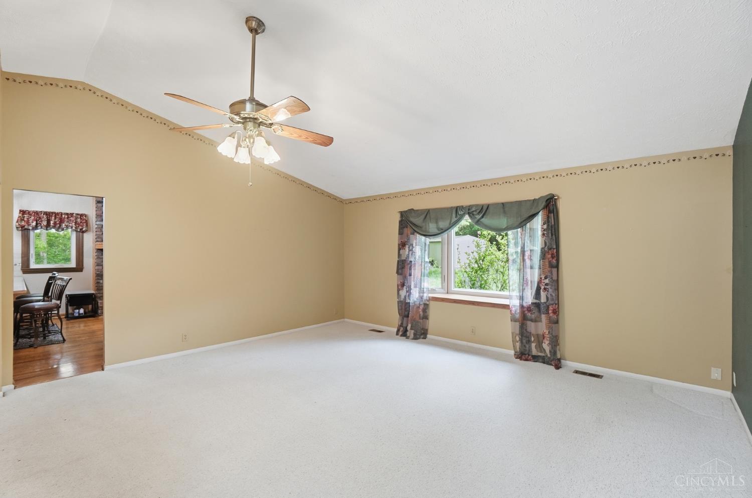 7454 Cinnamon Woods Drive