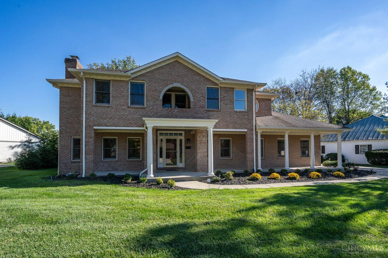 131 Lakeview Court