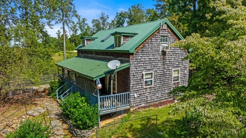 Photo of 402 Bruemmer Road, Monroe Township, OH 45144 (MLS # 1896523)