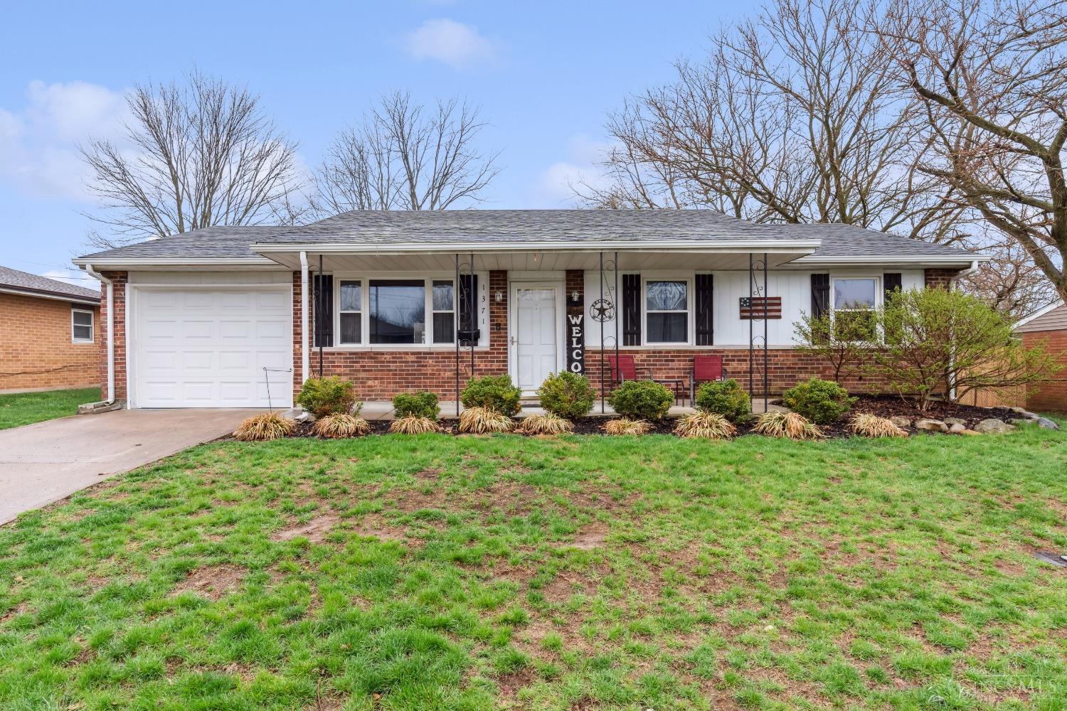 1371 Arrowhead Trail, Xenia, Ohio image 1