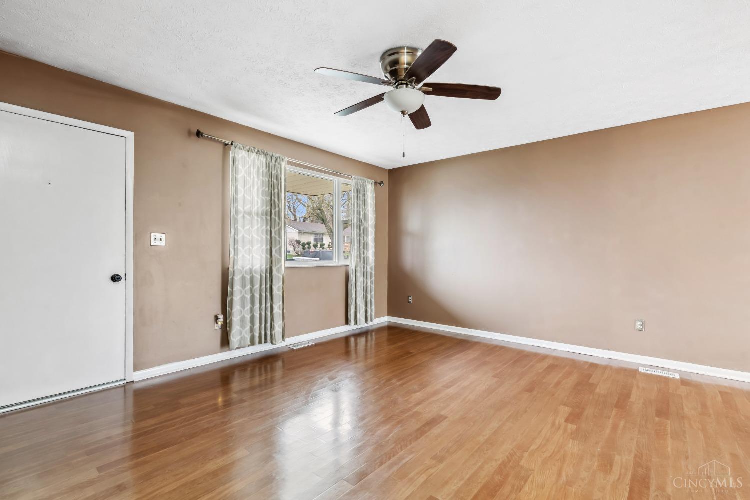1371 Arrowhead Trail, Xenia, Ohio image 10