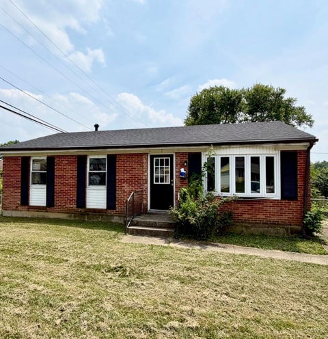 Photo of 305 Michael Avenue, Hamilton, OH 45011 (MLS # 1887558)