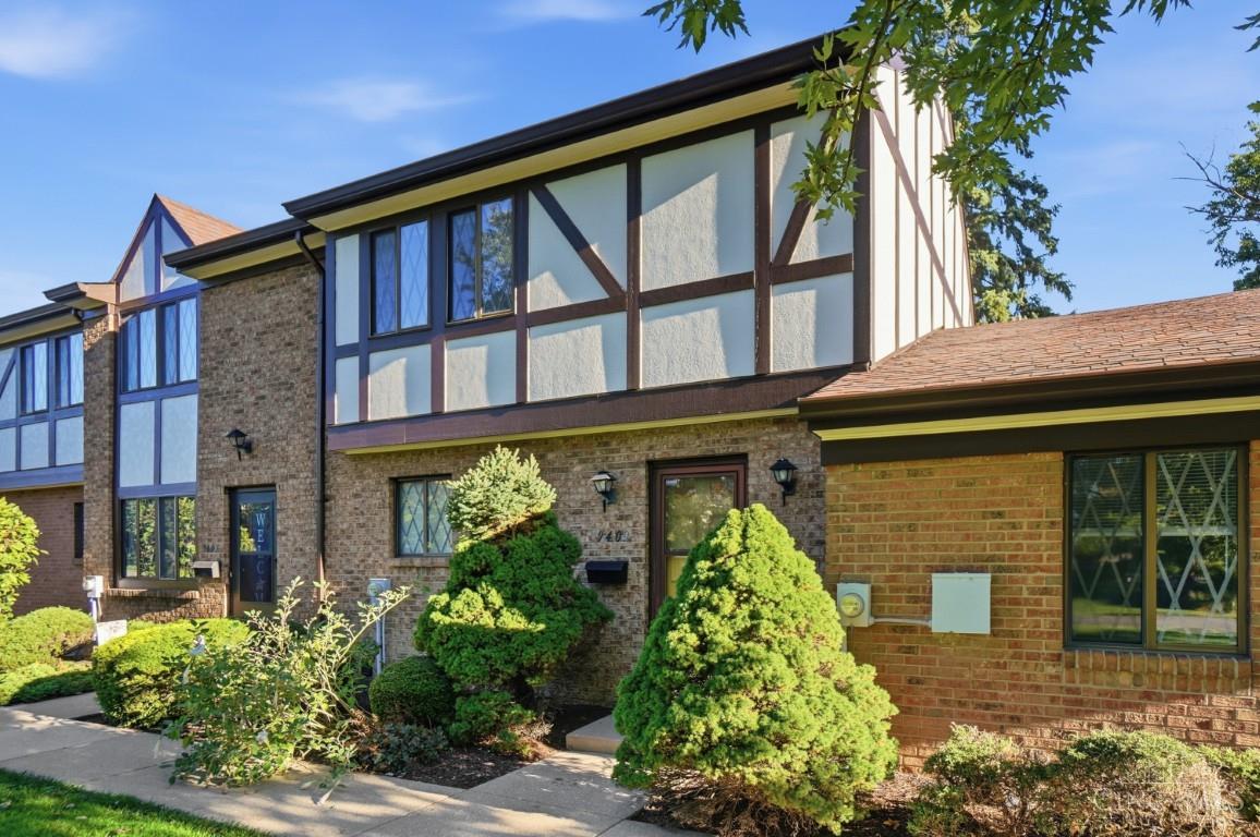 9409 Haddington Court 155