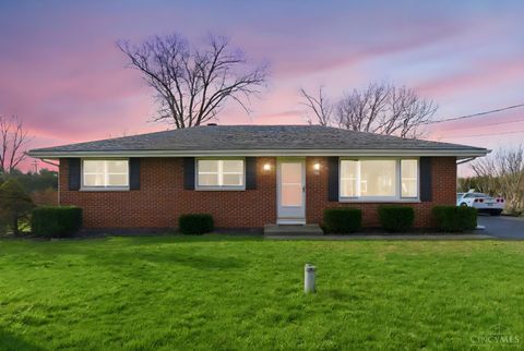 Homes For Sale - 8399 Myers Road<br/> Middletown, OH 45042