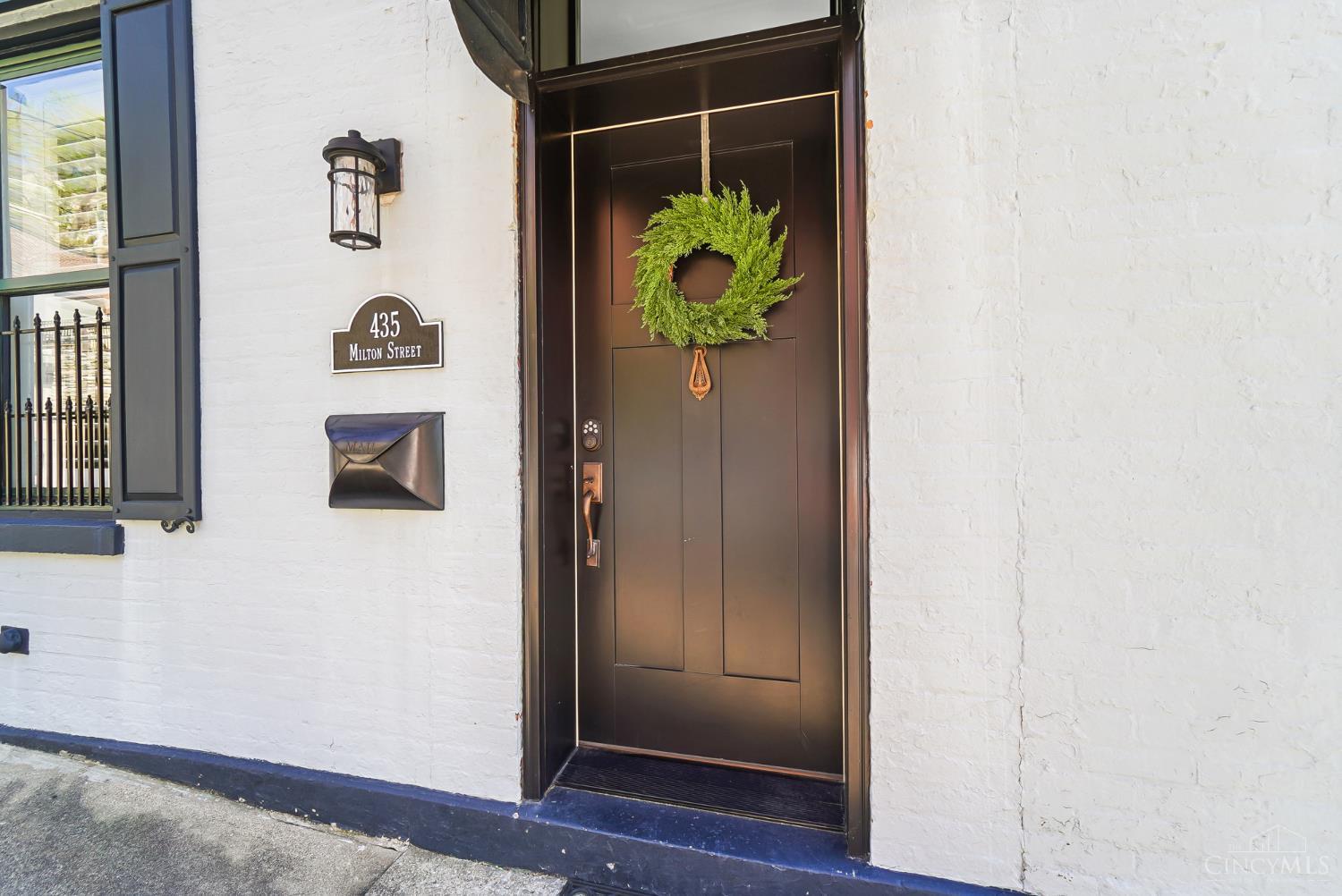 435 Milton Street