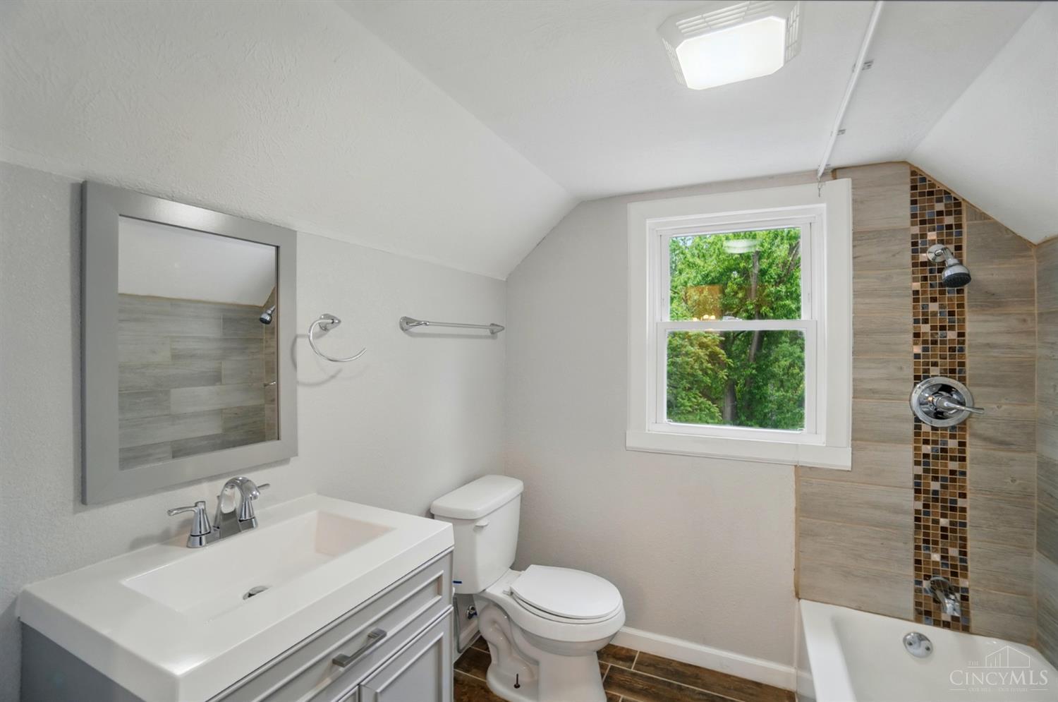 4904 Central Avenue, Middletown, Ohio image 35