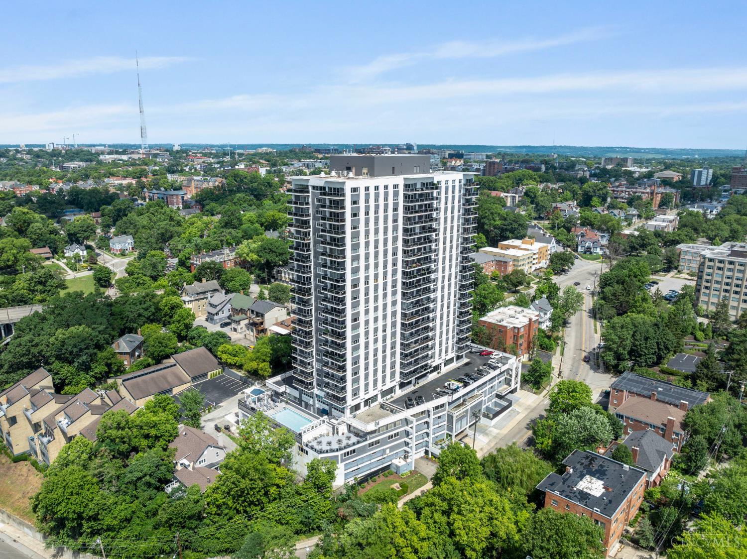 2200 Victory Parkway 1002