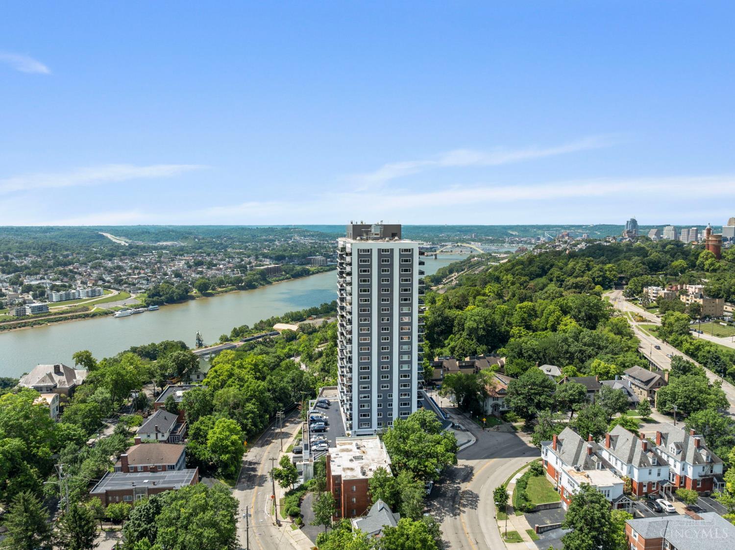 2200 Victory Parkway 1002