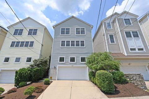 Single Family Residence in Cincinnati OH 437 Stanley Avenue.jpg